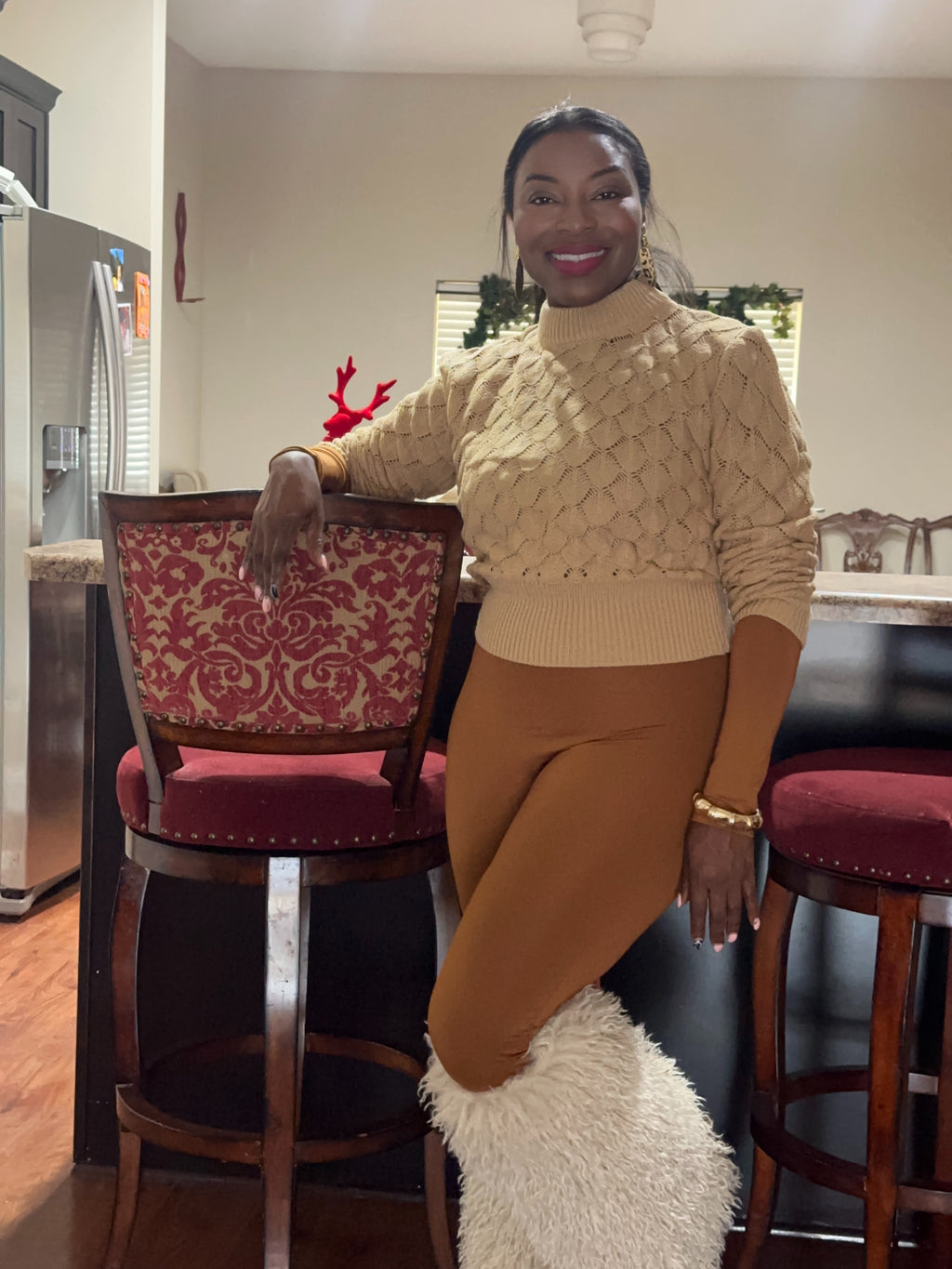 Women Scales Pattern Knitted High Neck Sweater