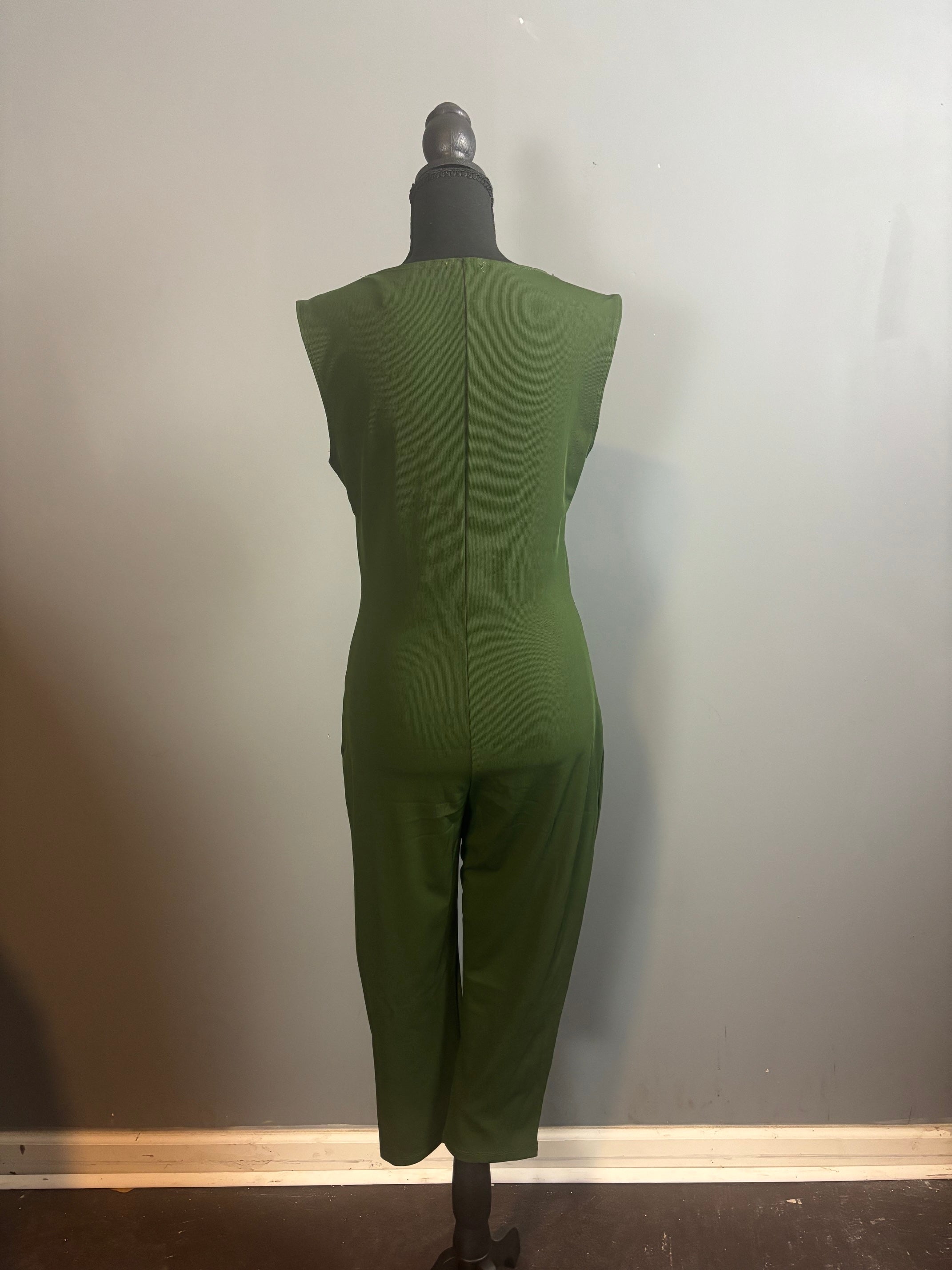 dRo Square Neck Shoulder Detail Heavy Rib Bermuda Shoulder Jumpsuit